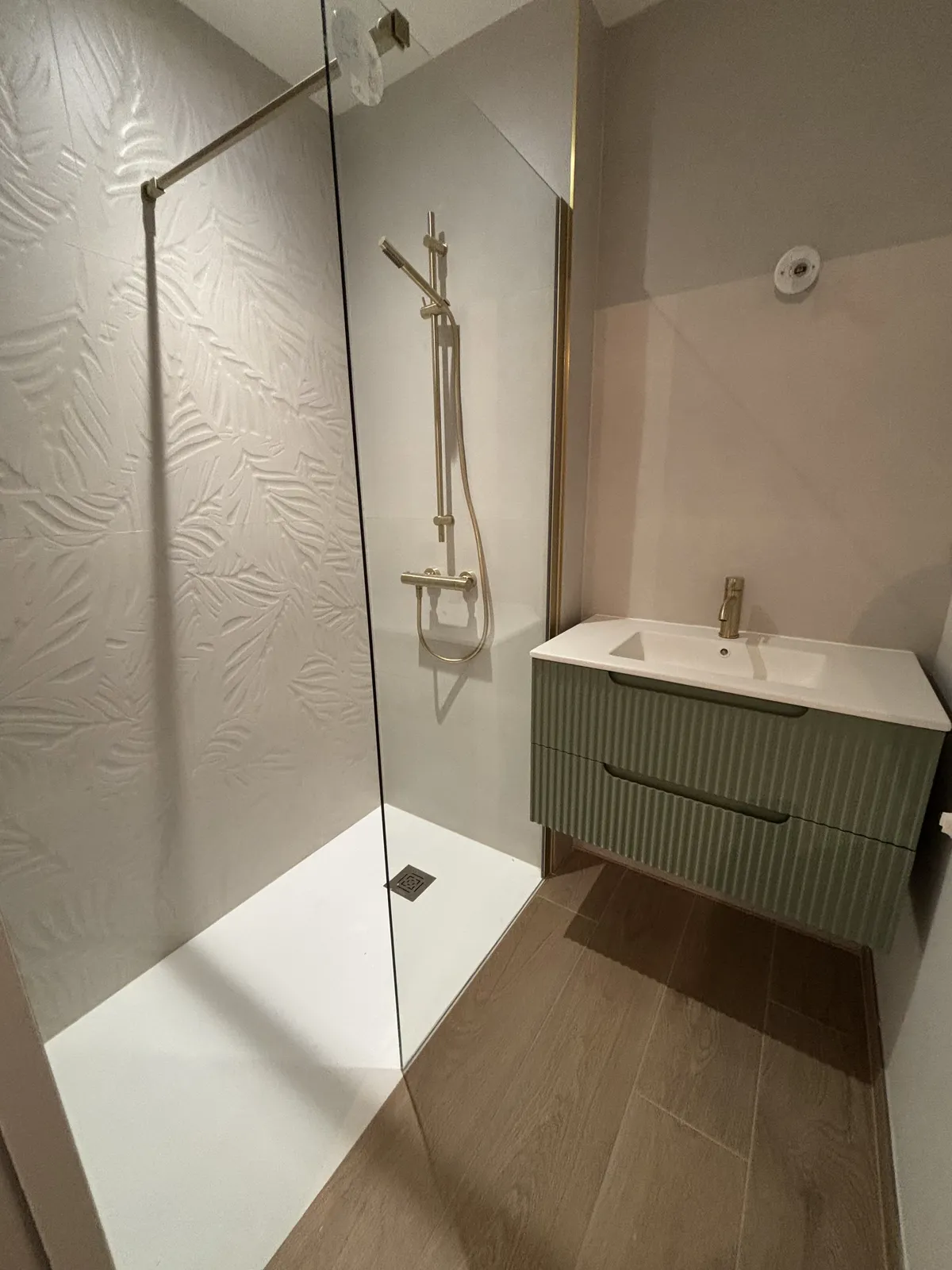 Douche italienne haut de gamme robinetterie laiton - Guer