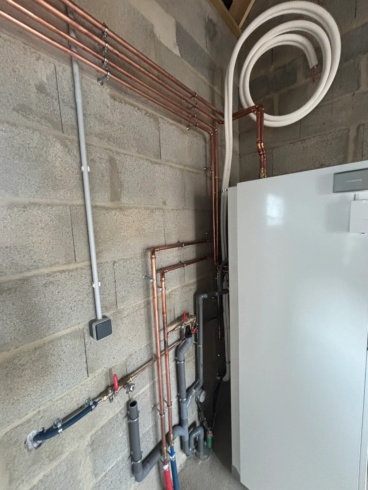 Pompe à chaleur Ariston DUO 1 zone + ballon ECS 180L
