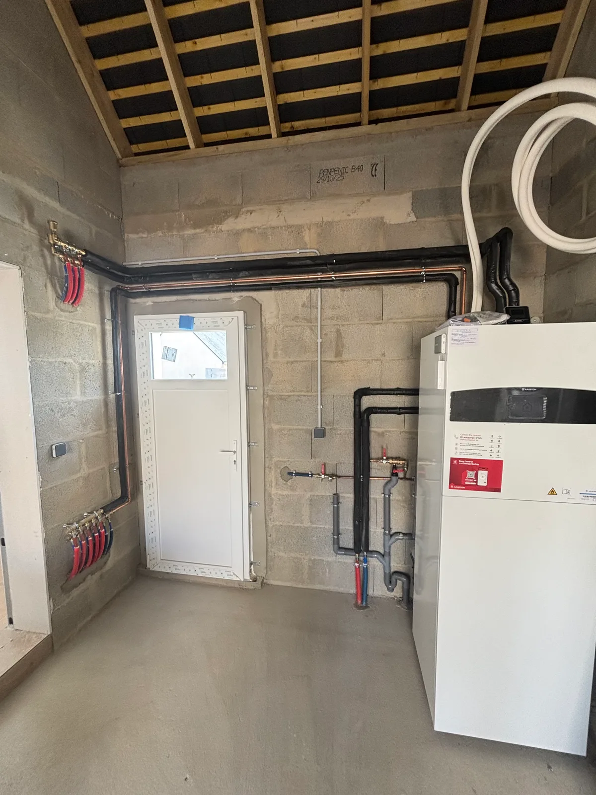 Pompe à chaleur Ariston DUO 1 zone + ballon ECS 180L
