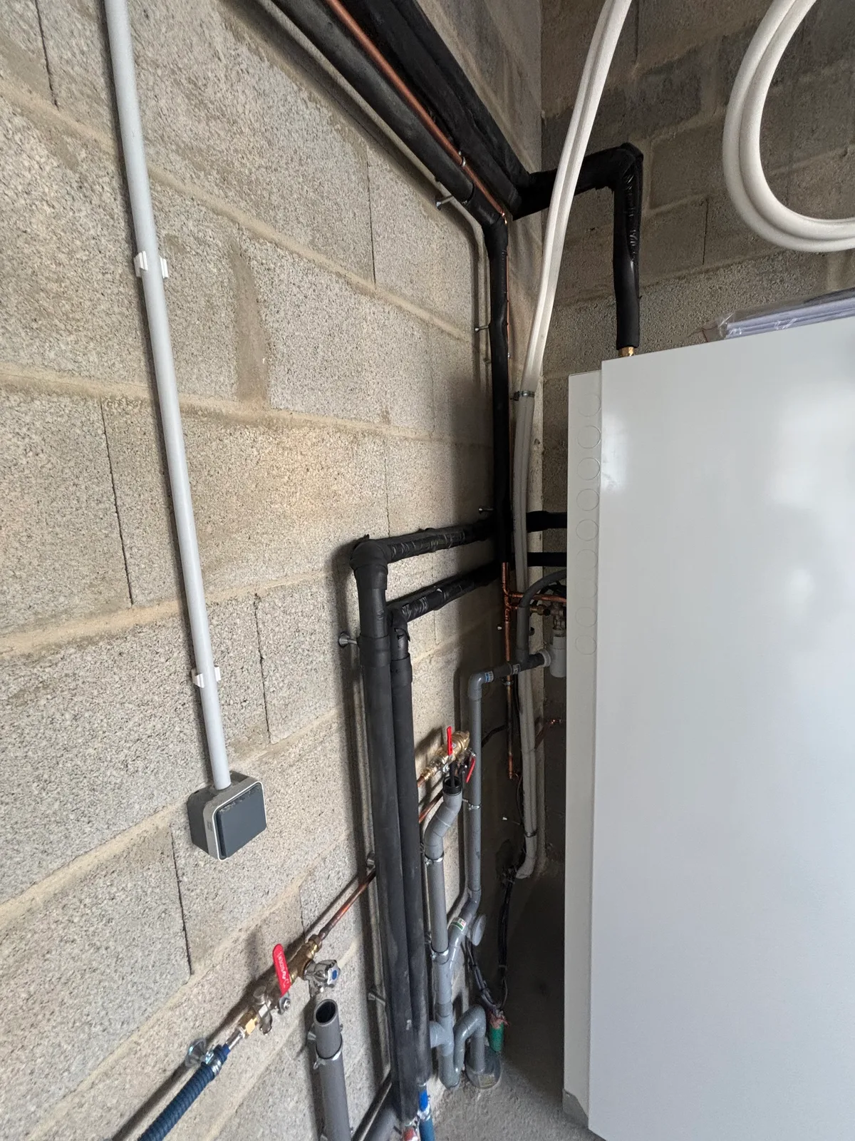 Pompe à chaleur Ariston DUO 1 zone + ballon ECS 180L